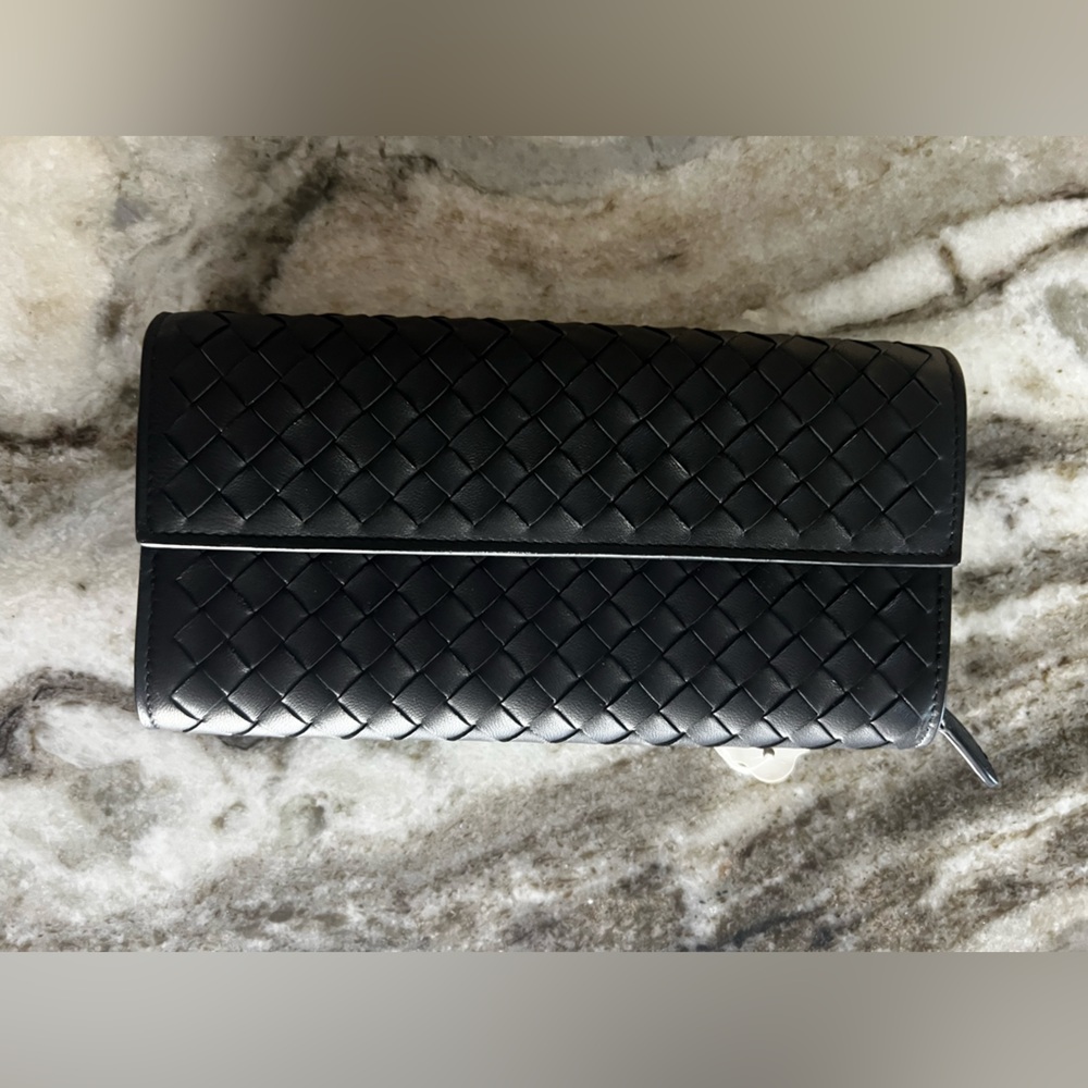 Bottega Veneta-Intrecciato Flap Coin Purse Wallet
